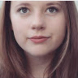 Meet your Posher, Cerys